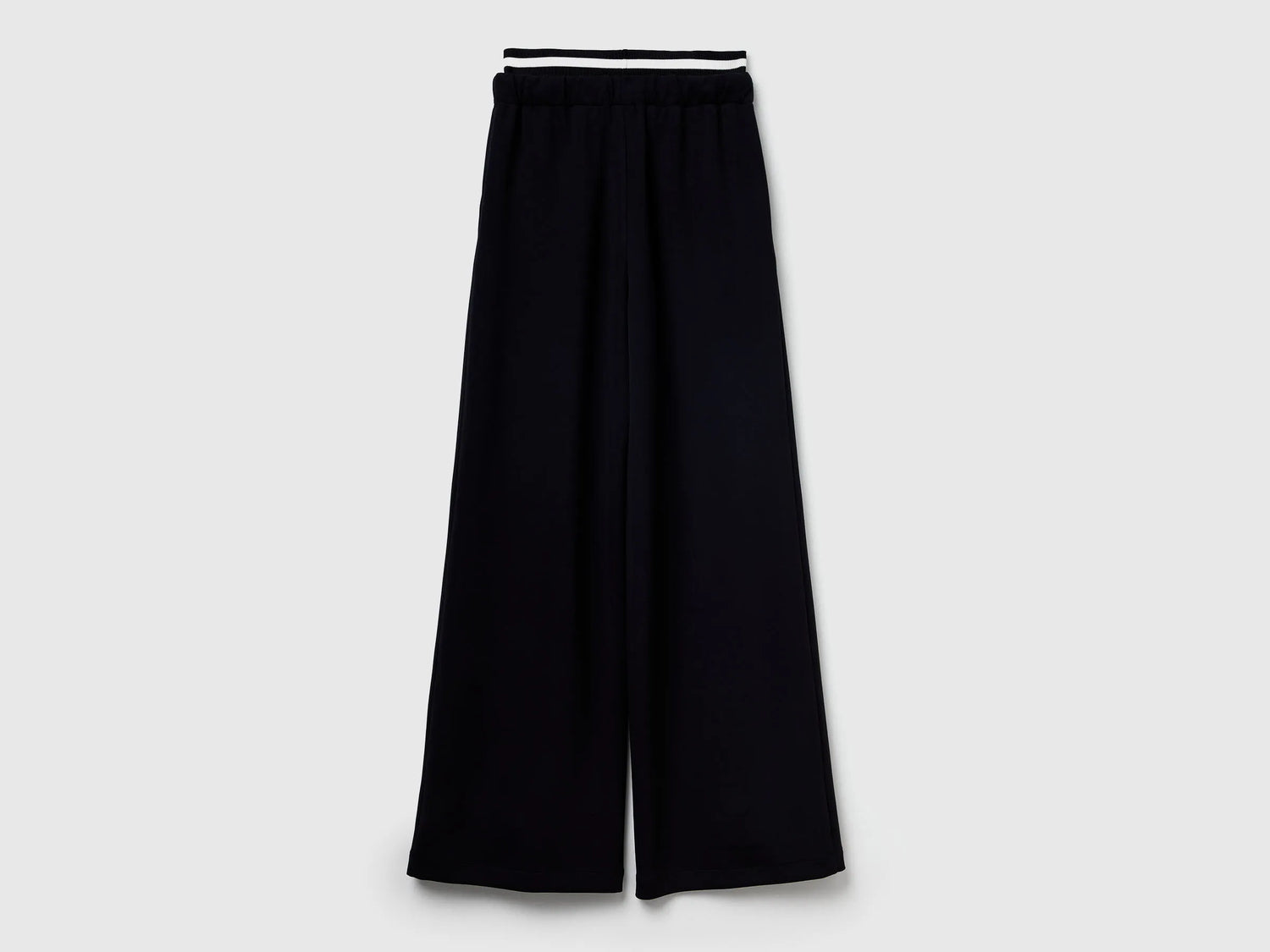 Benetton_Black_Wide Trousers in Stretch Modal_3QAFDF01D_100_06