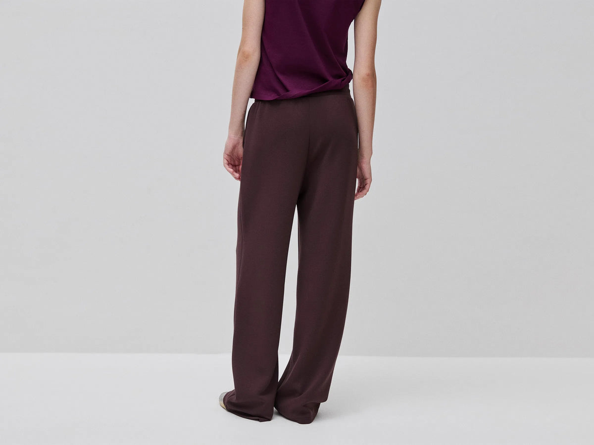 Benetton Dark Brown Women Comfort Fit Fluid Trousers SKU: 3QAFDF01L_0G3 Image 03