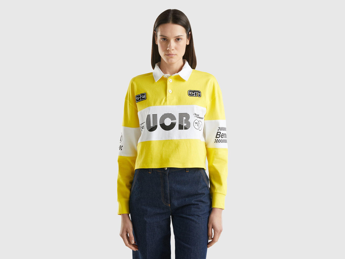 Cropped Yellow Polo With Patch And Prints_3QZ3D300J_23D_01