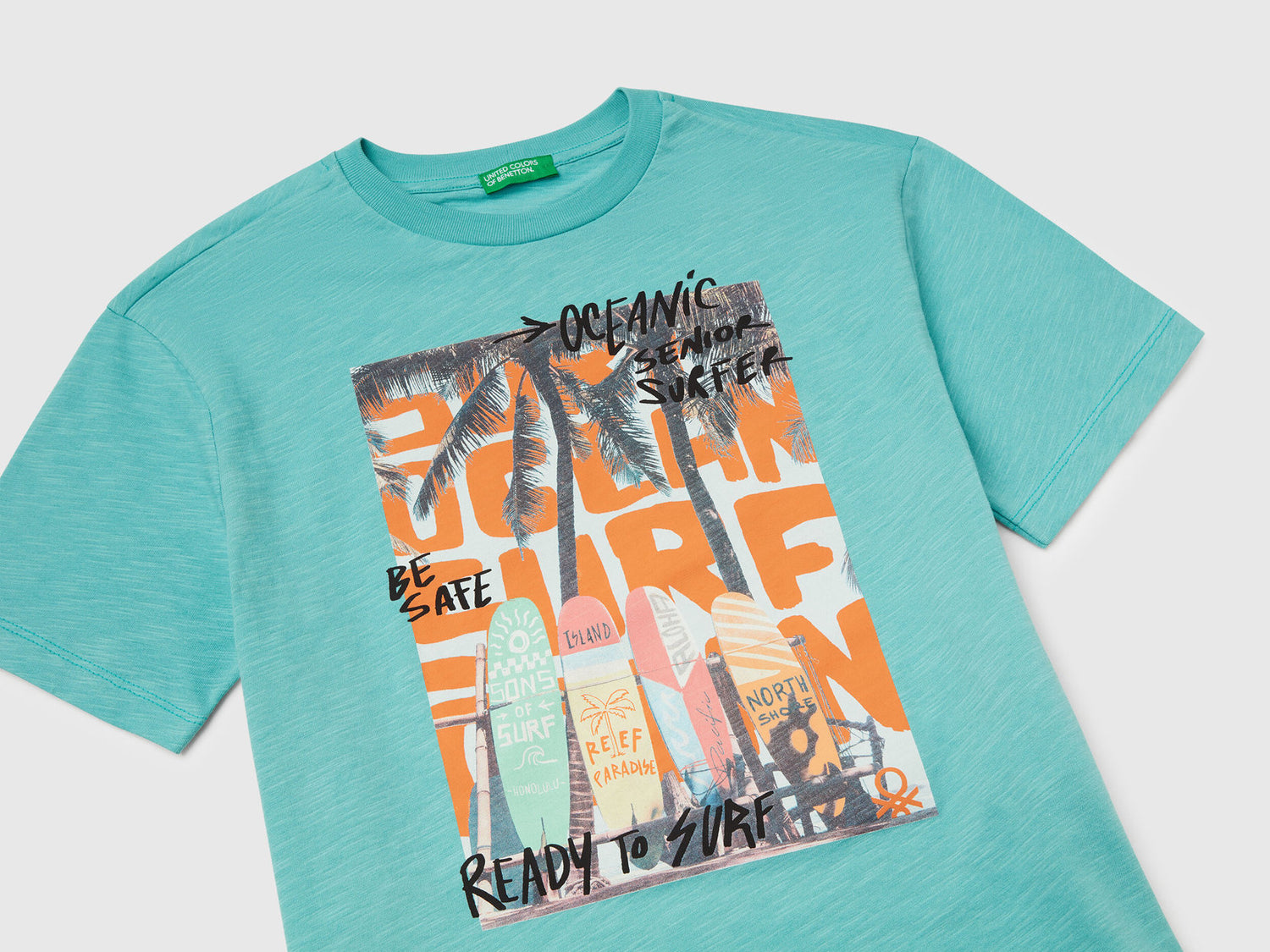 Benetton_T-Shirt with Photo Print_3SLUC10P8_08N_03