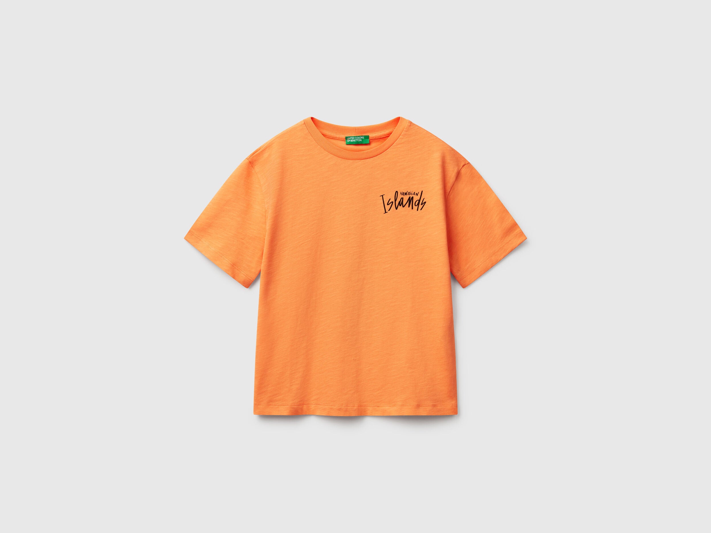 Benetton_T-Shirt with Photo Print_3SLUC10P8_2L2_01