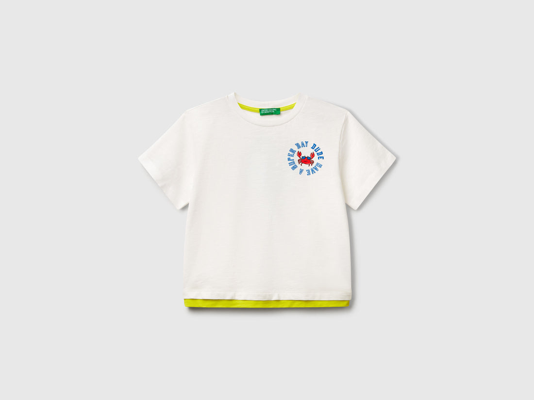 Benetton_Oversized T-Shirt in Lightweight Cotton_3SLUG10JF_074_01