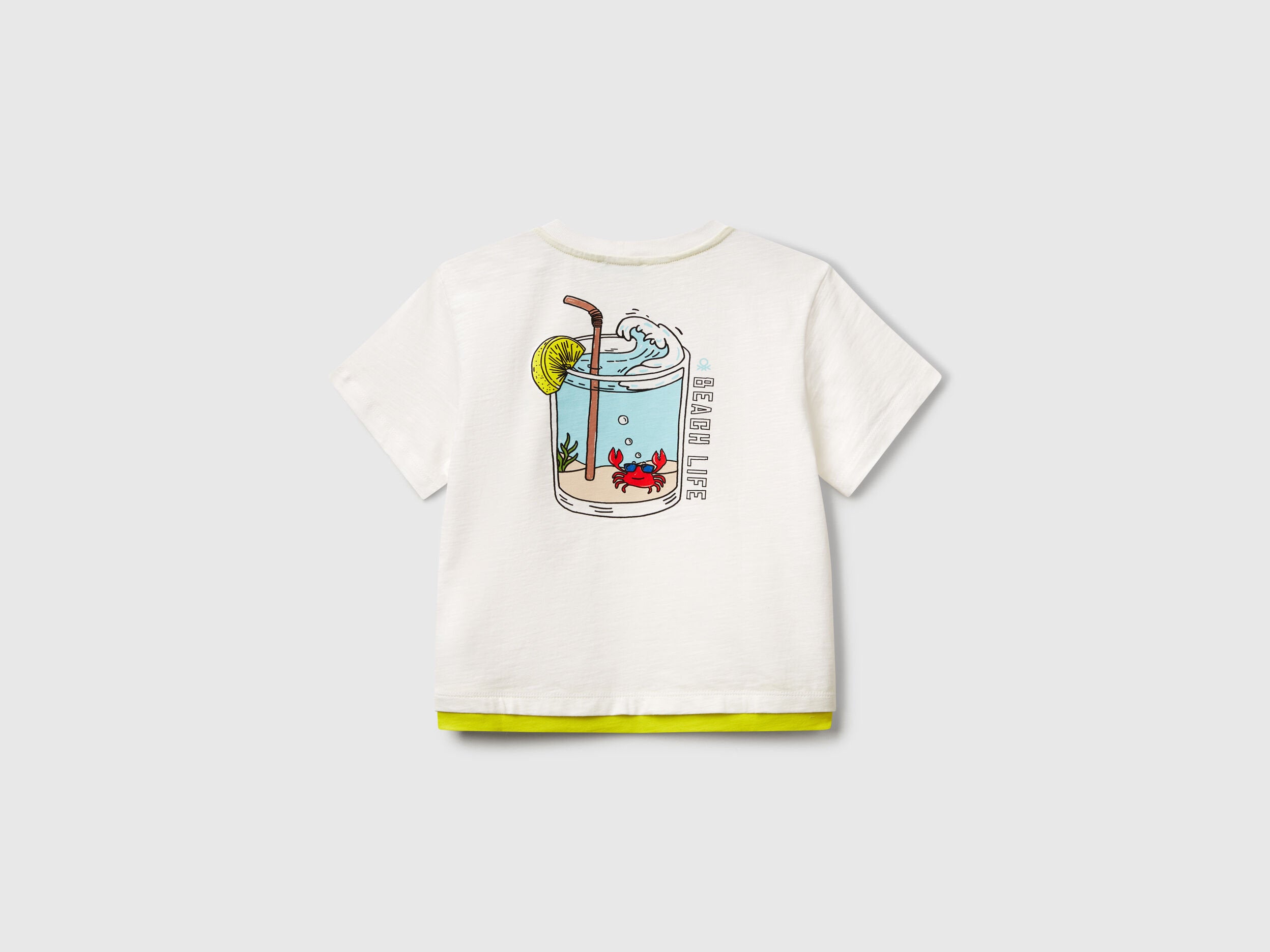 Benetton_Oversized T-Shirt in Lightweight Cotton_3SLUG10JF_074_02
