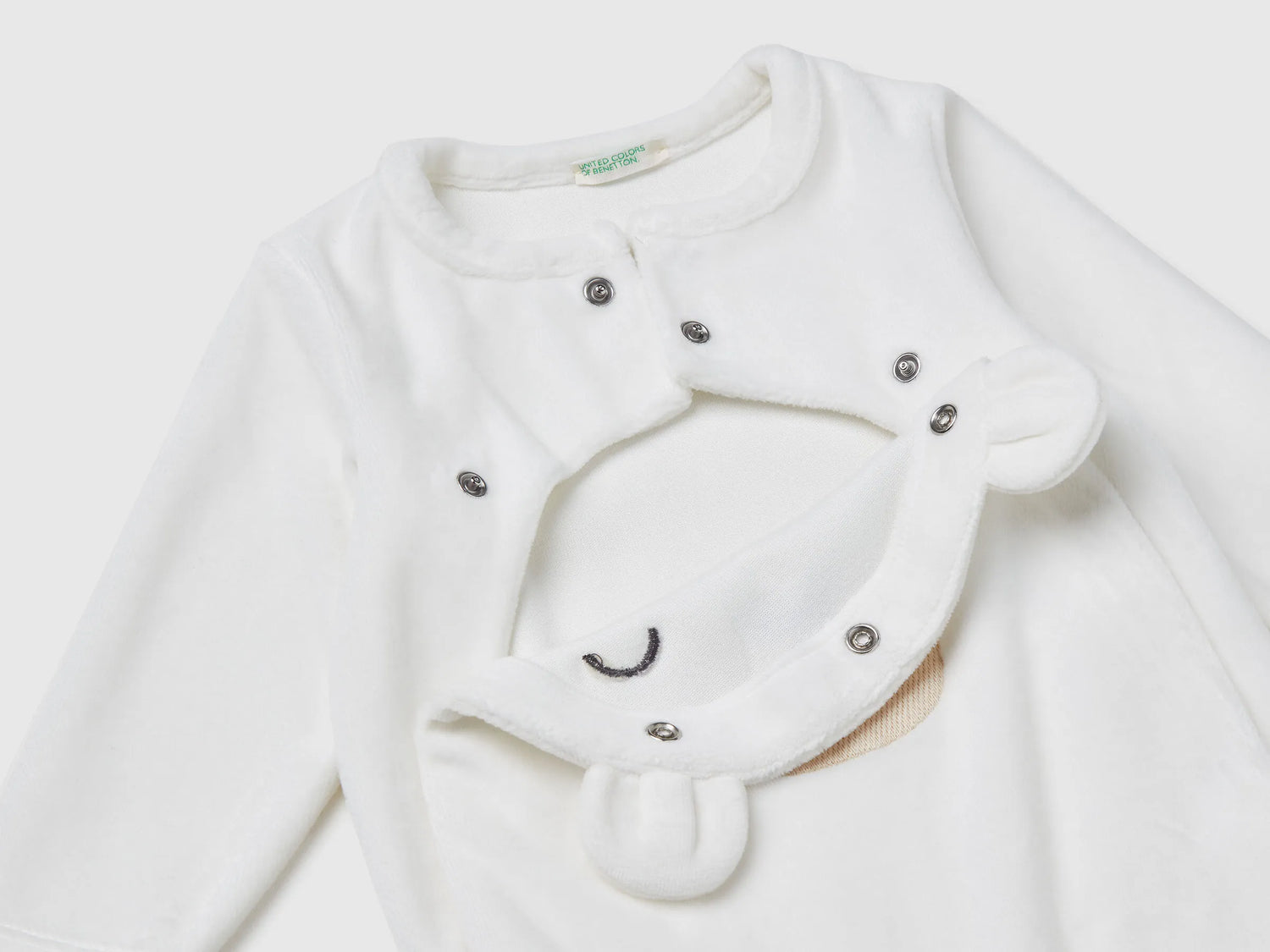 Benetton_Creamy White_Chenille Animal Onesie_3SP7AT019_074_03