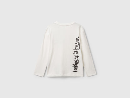 Benetton_Creamy White_T-Shirt with Print on Front and Back_3TAMC10PV_074_02