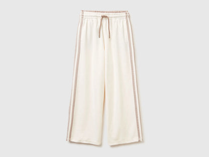 Benetton_Creamy White_Wide Chenille Trousers_3UAPCF06T_0R2_01