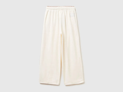Benetton_Creamy White_Wide Chenille Trousers_3UAPCF06T_0R2_02