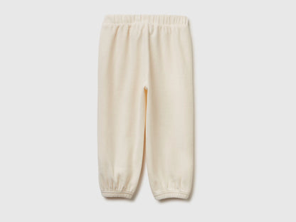 Benetton_Creamy White_Chenille Trousers_3UAPGF058_0R2_02