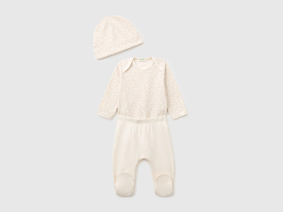 Benetton Creamy White Girl Bodysuit, Pants and Cap Set SKU: 3UMRAK01X_902 Image 01
