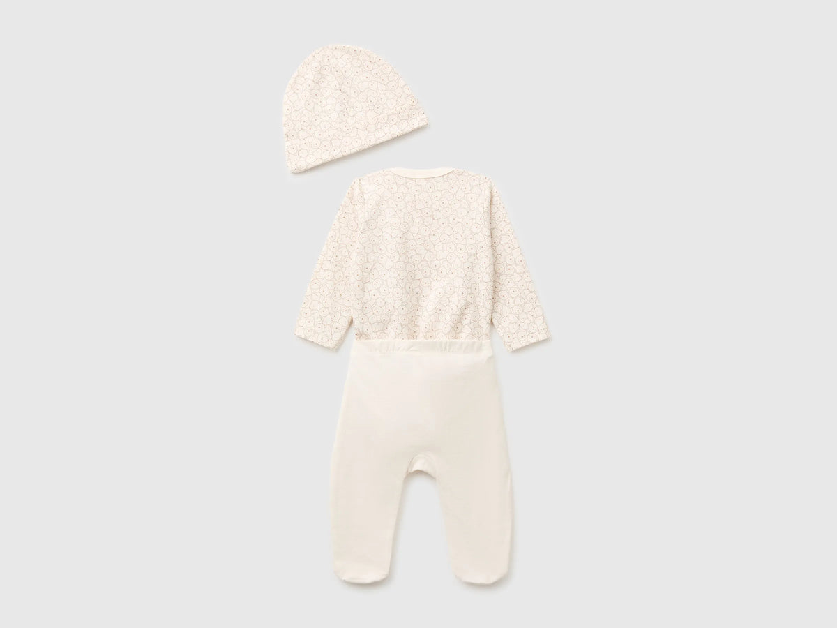 Benetton Creamy White Girl Bodysuit, Pants and Cap Set SKU: 3UMRAK01X_902 Image 02