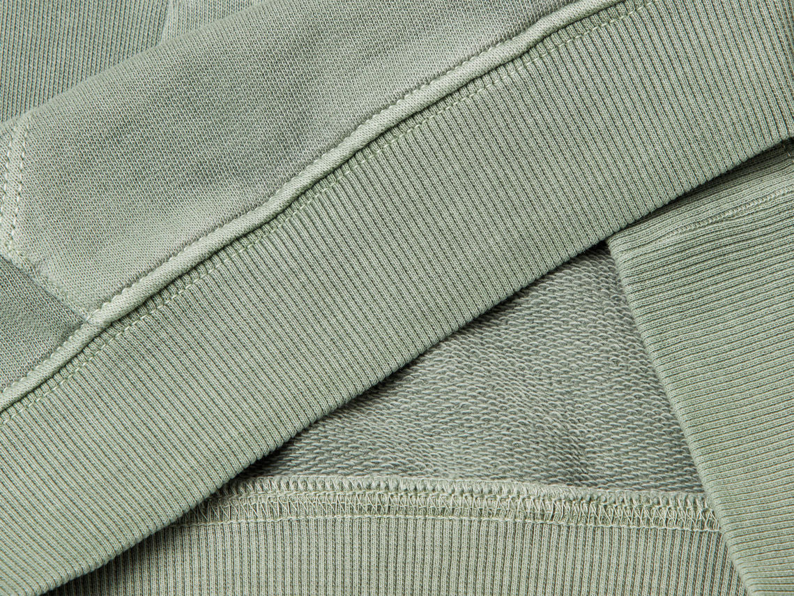 Benetton_Gray_Sweatshirt with Print_3WITG2015_675_03