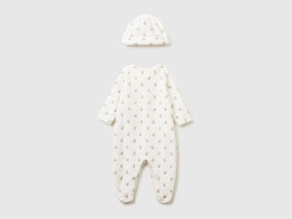 Benetton_Creamy White_Onesie and Chenille Cap Set_3WQSAK01G_905_02