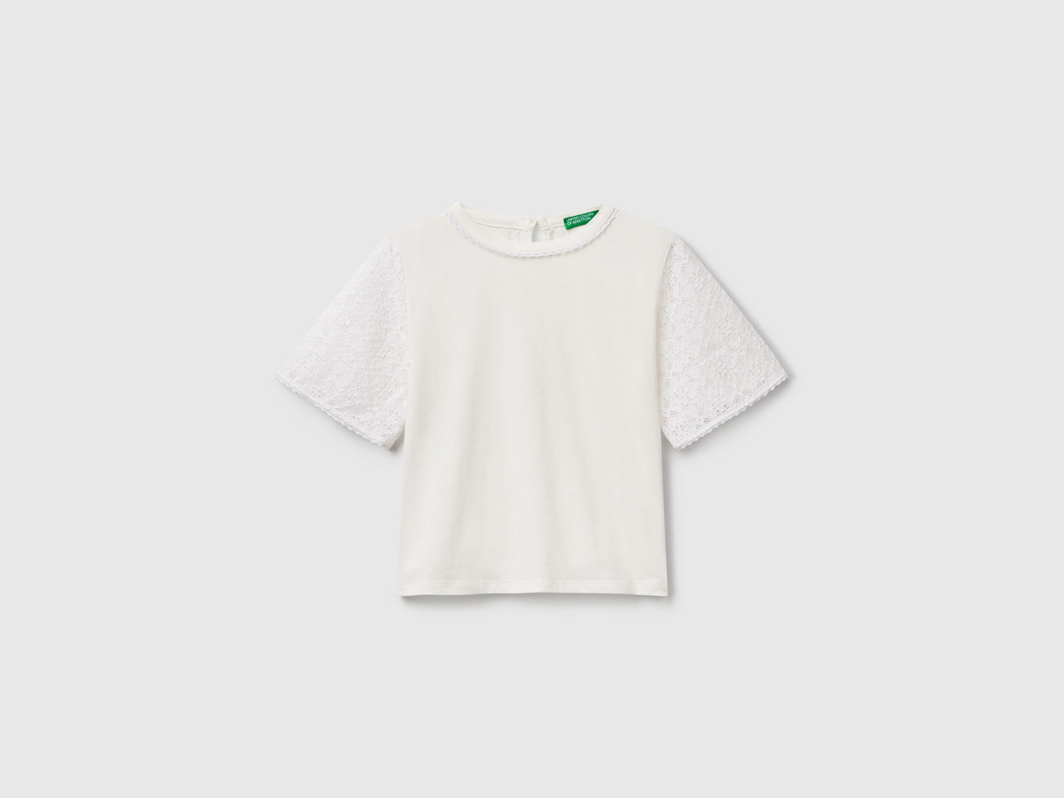 Benetton_T-Shirt with Lace Sleeve_3WYWC10O6_901_01