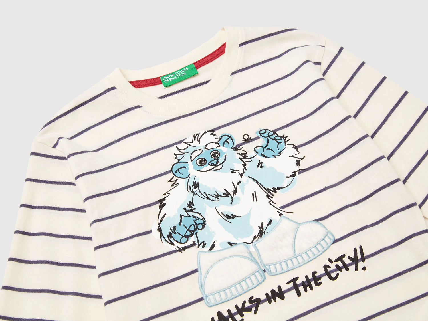 Benetton_Creamy White_Striped T-Shirt with Print_3XVJG10KW_904_03