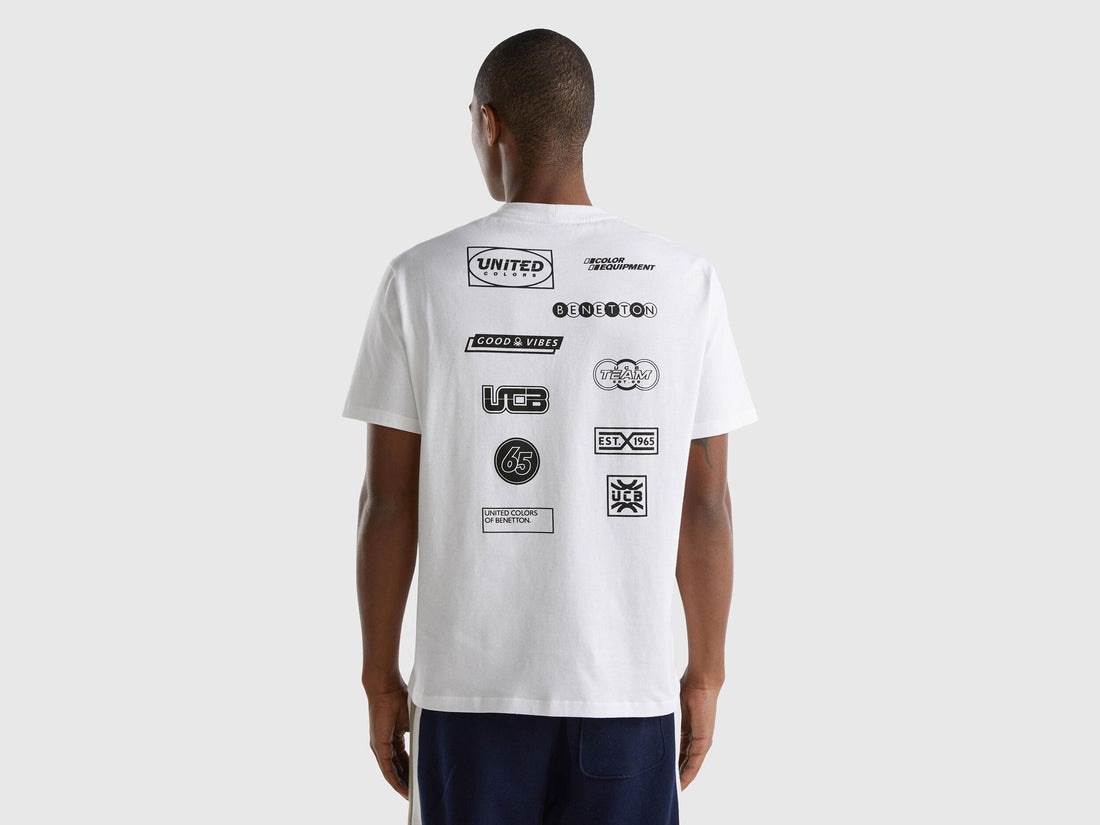 White T-Shirt With Logo Prints_3YR3U108I_101_02