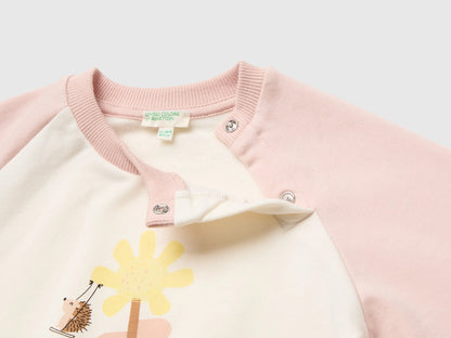 Benetton Creamy White Unisex Color Block Sweatshirt Outfit SKU: 3YWVAK01V_901 Image 03