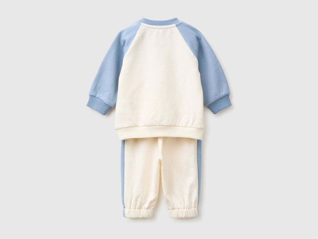 Benetton Light Blue New Born Color Block Sweatshirt Outfit SKU: 3YWVAK01V_903 Image 02