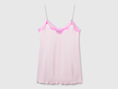 Benetton_Tank Top with Lace Edge_3Z123H00J_24Z_04