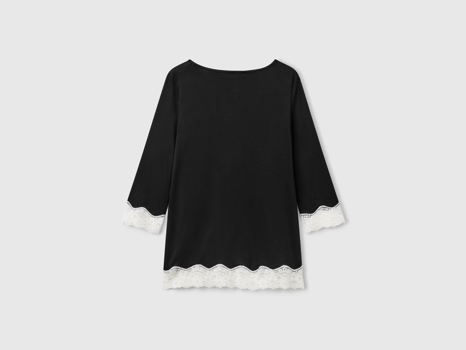 Benetton_T-Shirt with Lace Detail_3Z123M07E_100_05