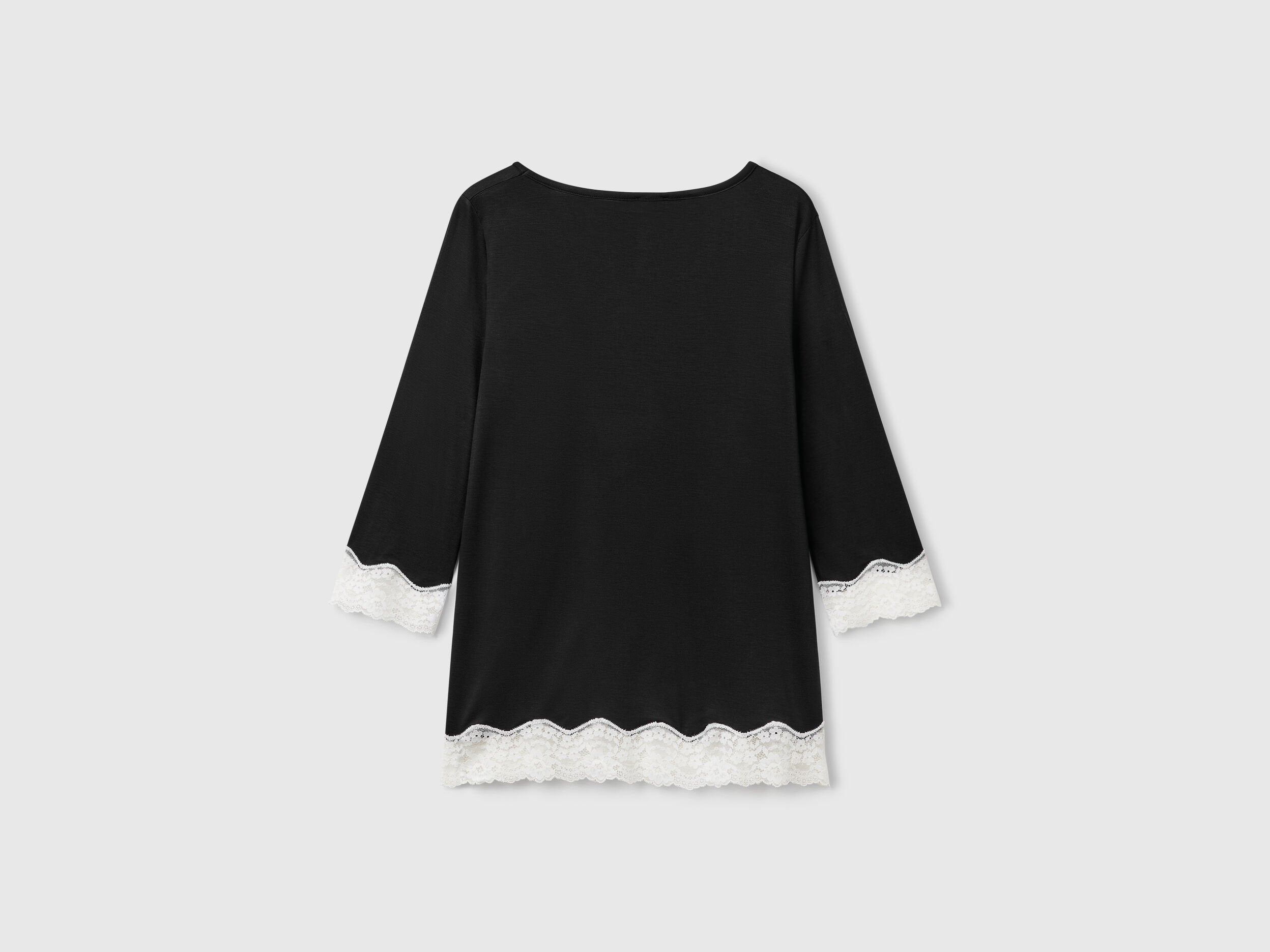 Benetton_T-Shirt with Lace Detail_3Z123M07E_100_05