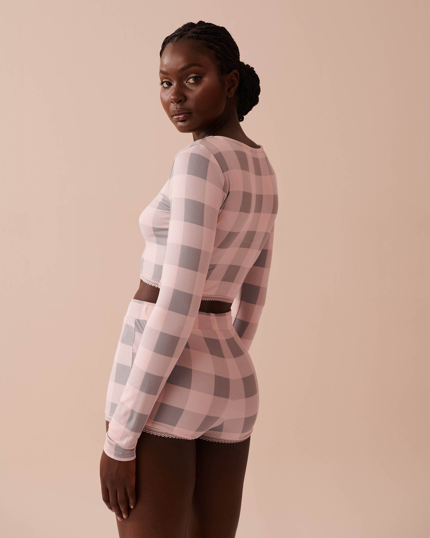 Pink Plaid Super Soft Long Sleeve Crop Top_40100644_P60297_02