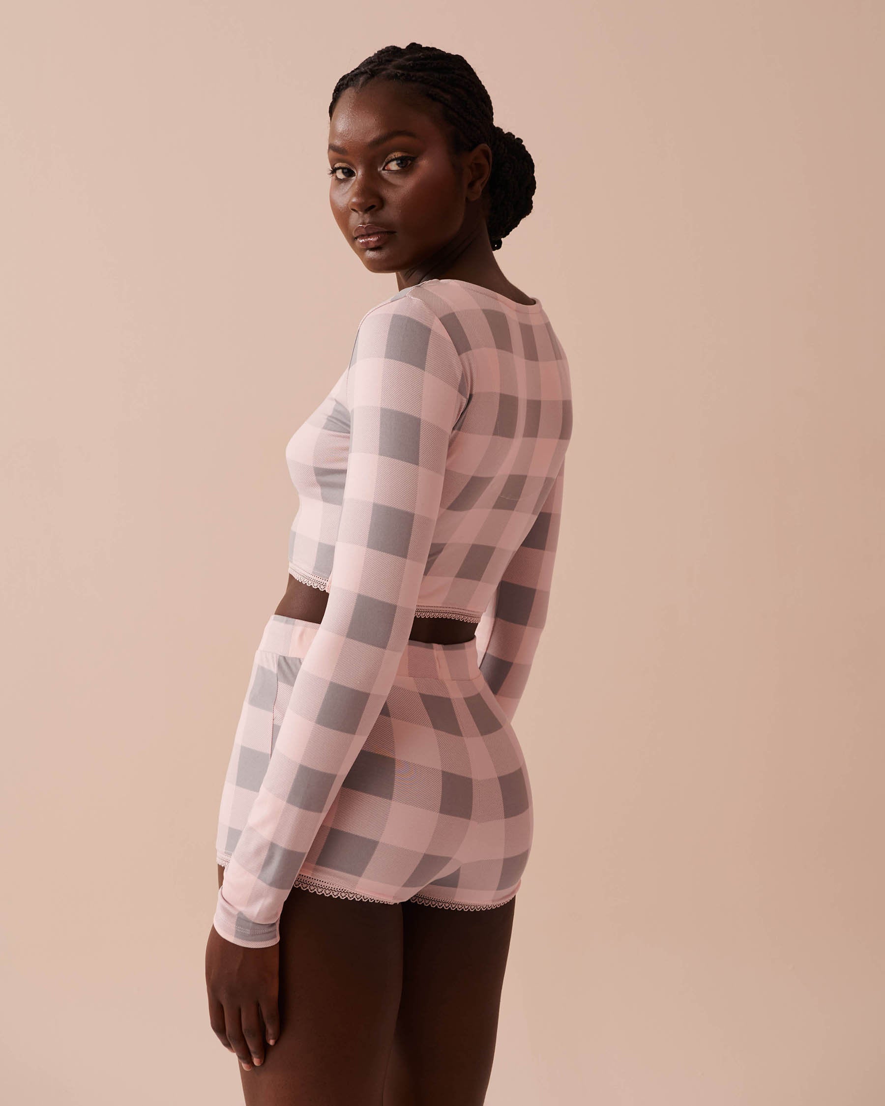 Pink Plaid Super Soft Long Sleeve Crop Top_40100644_P60297_02