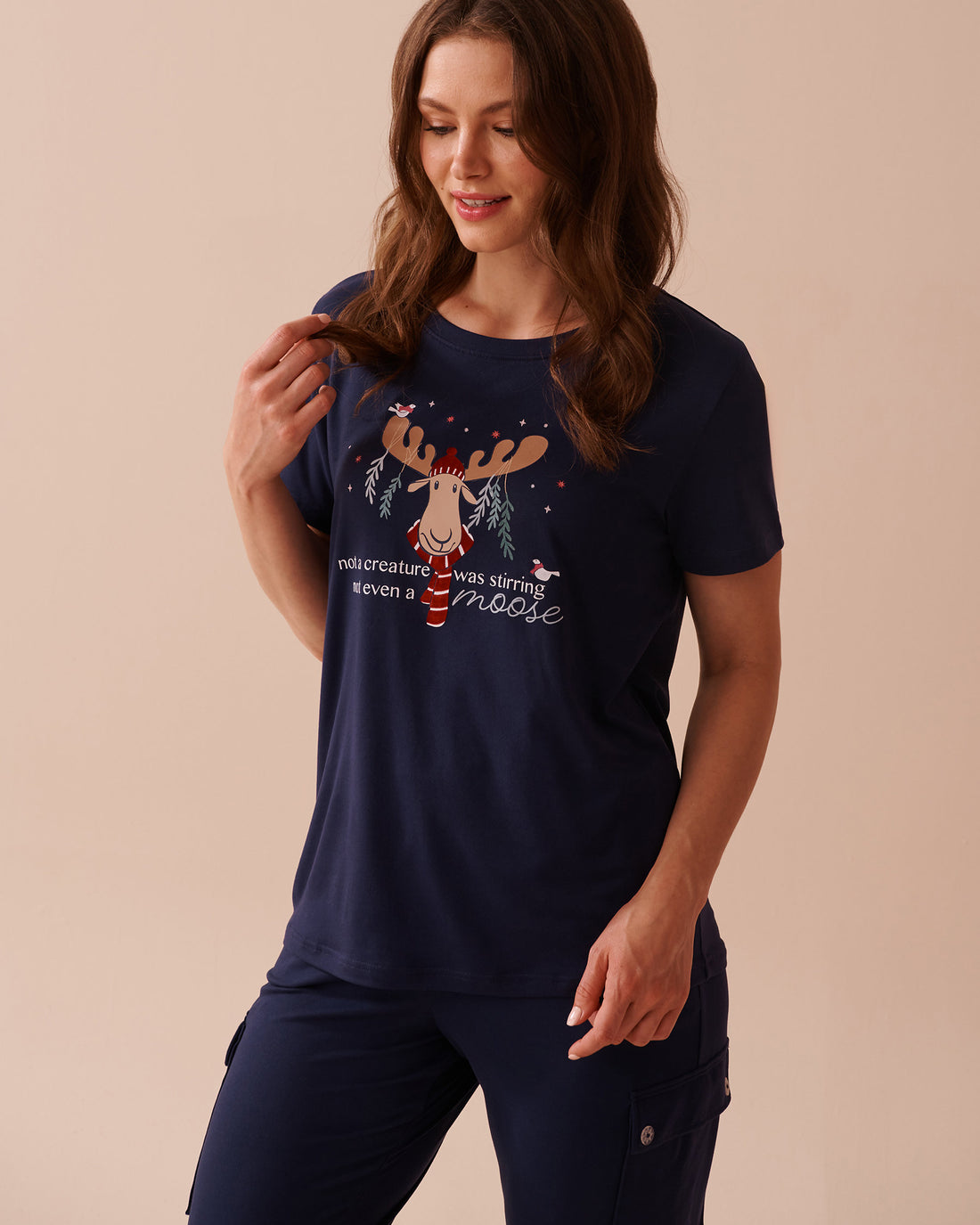 Moose Print Super Soft Crew Neck T-shirt_40100654_40009_01