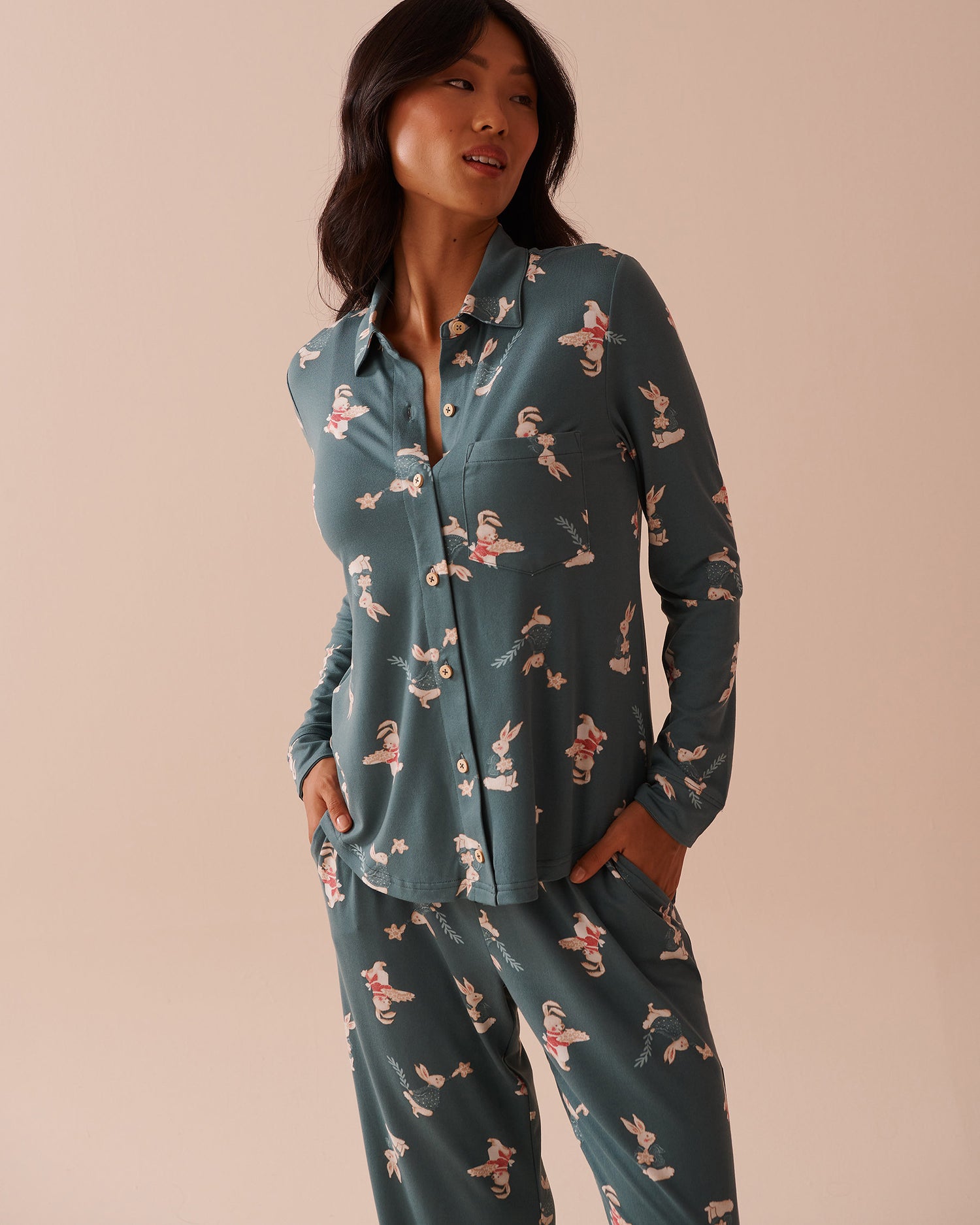 Rabbit Print Super Soft Button-down Shirt_40100660_P40392_01