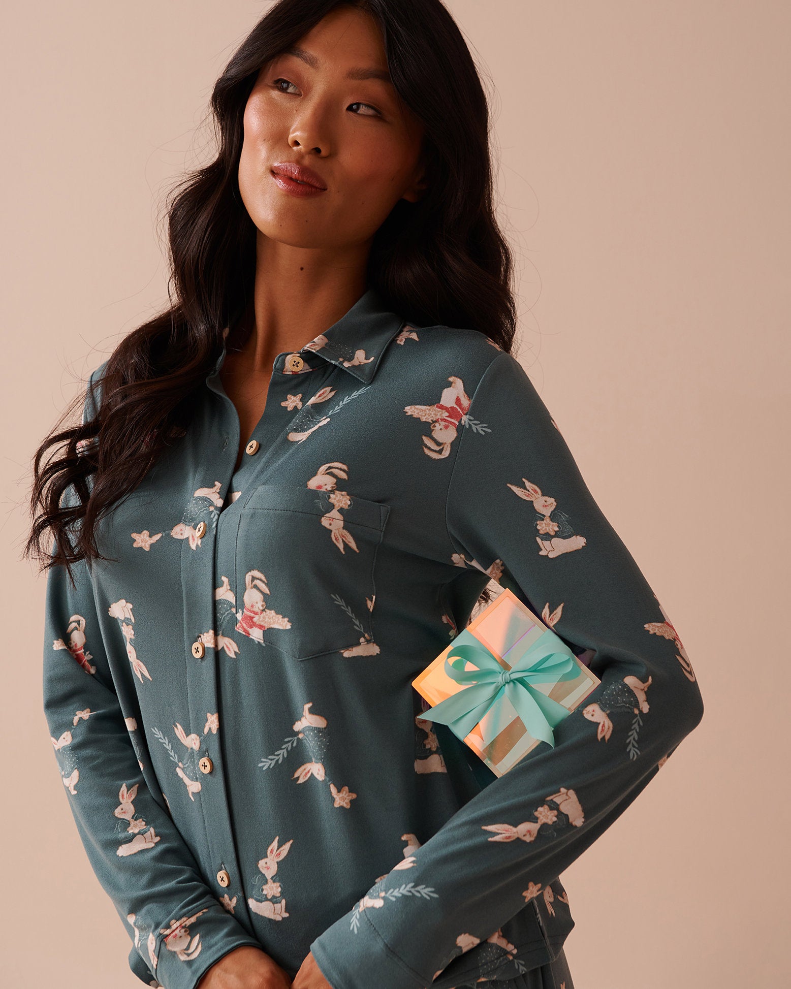 Rabbit Print Super Soft Button-down Shirt_40100660_P40392_05