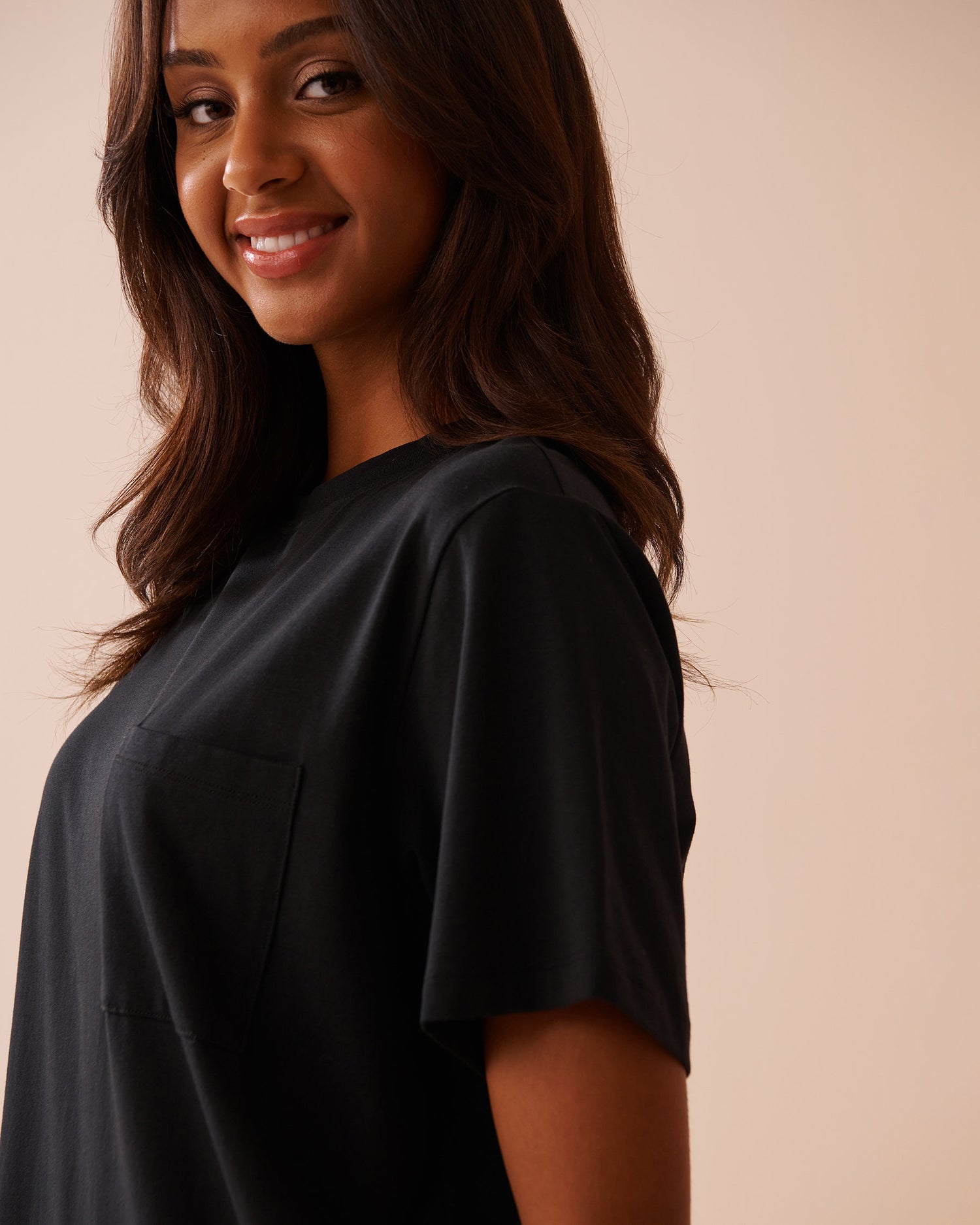 La Vie en Rose_Cotton T-Shirt with Pocket_40100677_00001_03