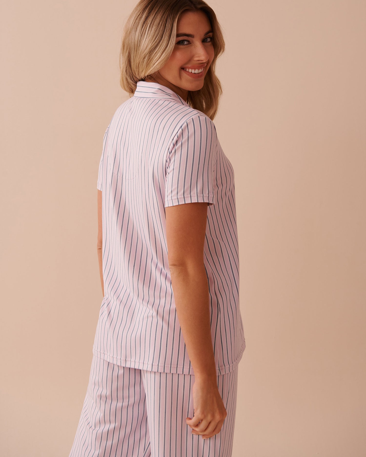 La Vie en Rose_Lavender Stripe Super Soft Button-Down Shirt_40100678_P50085_02