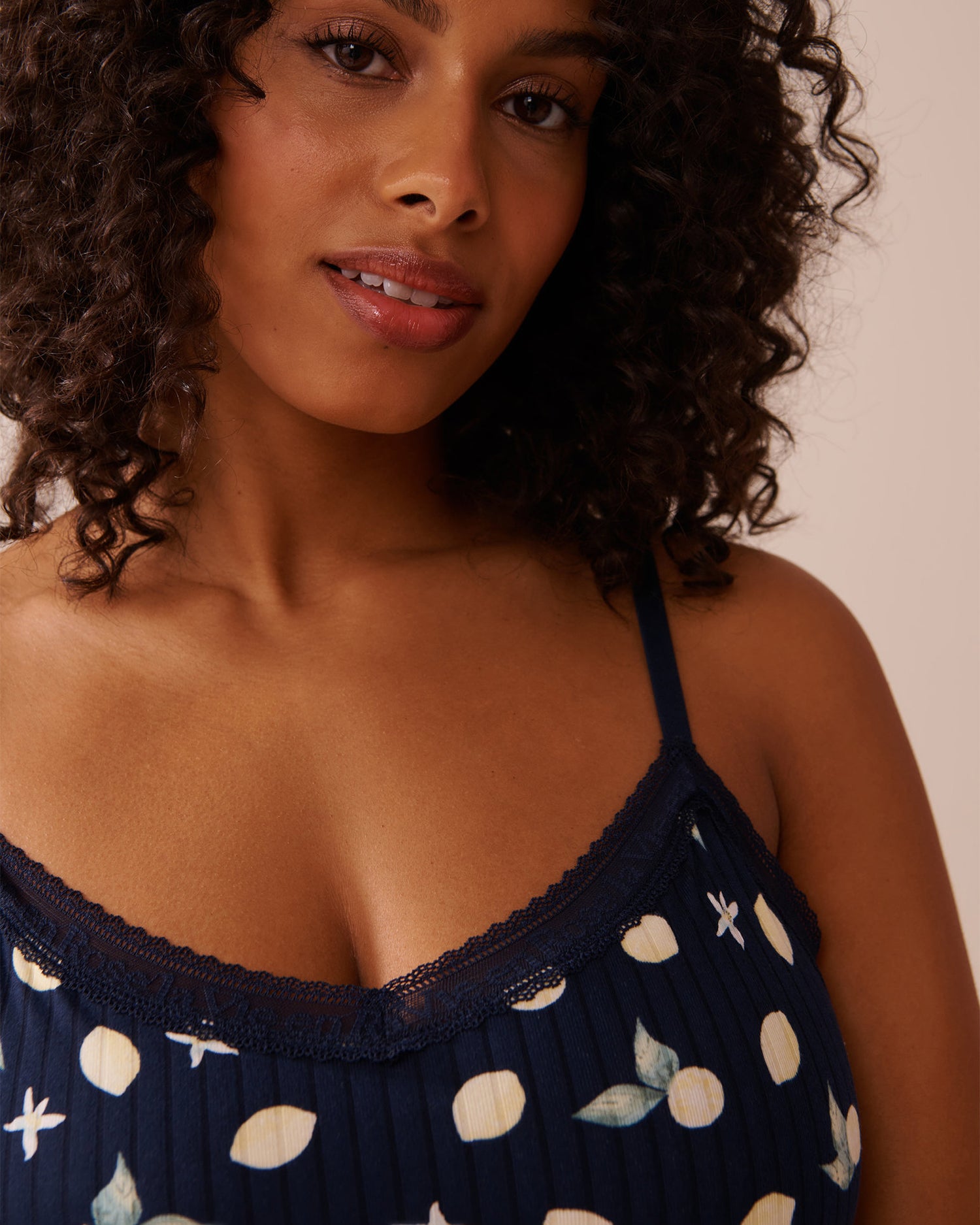 La Vie en Rose_Lemon Print Lace Trim Ribbed Jersey Cami_40100705_P40422_03