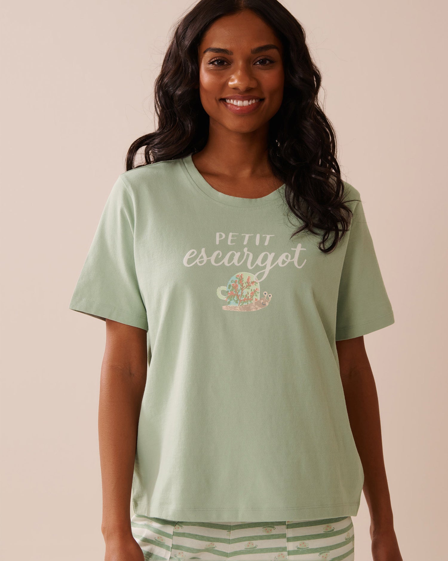 La Vie en Rose_Snail Print Crew Neck Cotton T-Shirt_40100726_30055_01