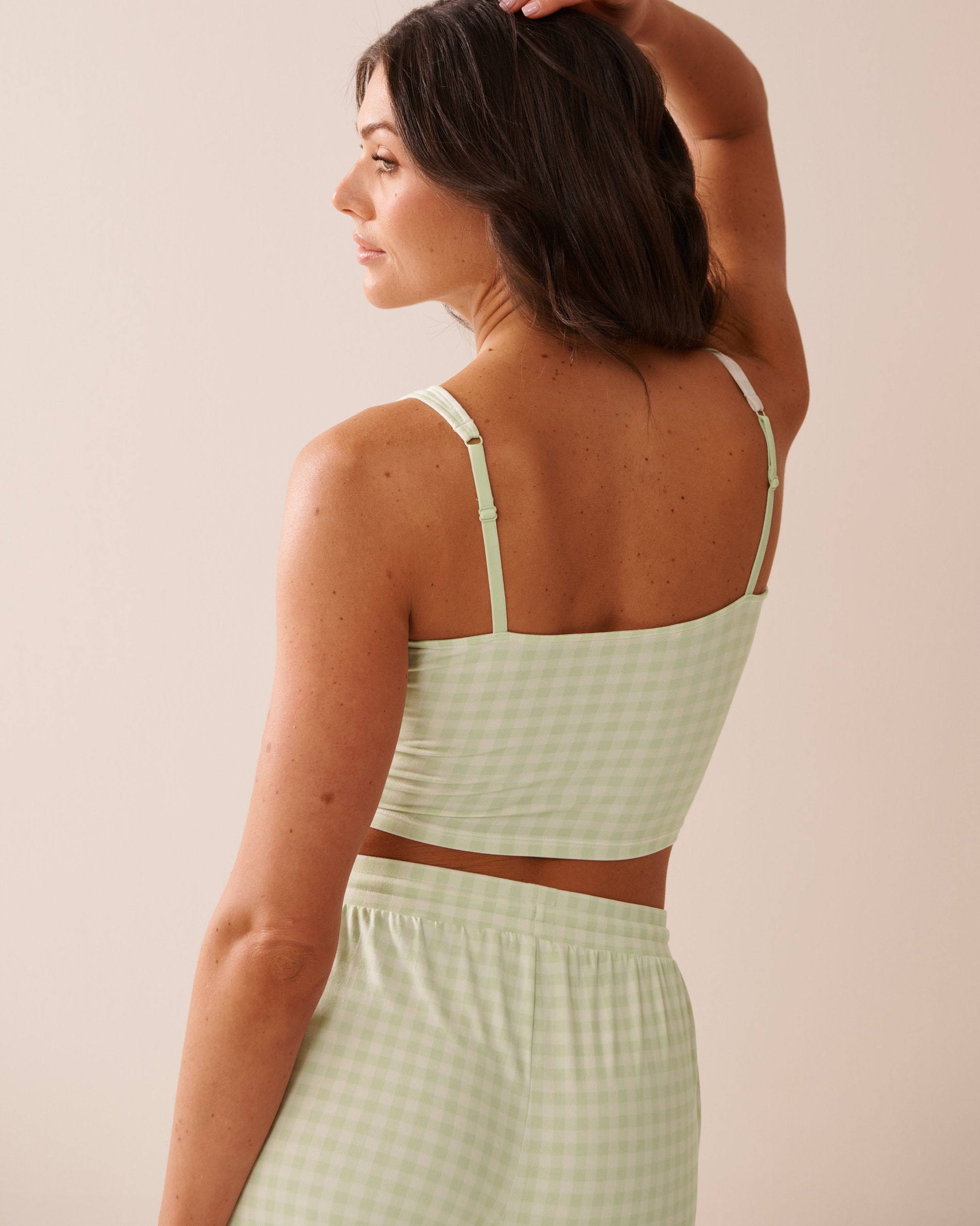La Vie en Rose_Gingham Print Super Soft Crop Cami_40100737_P30115_02