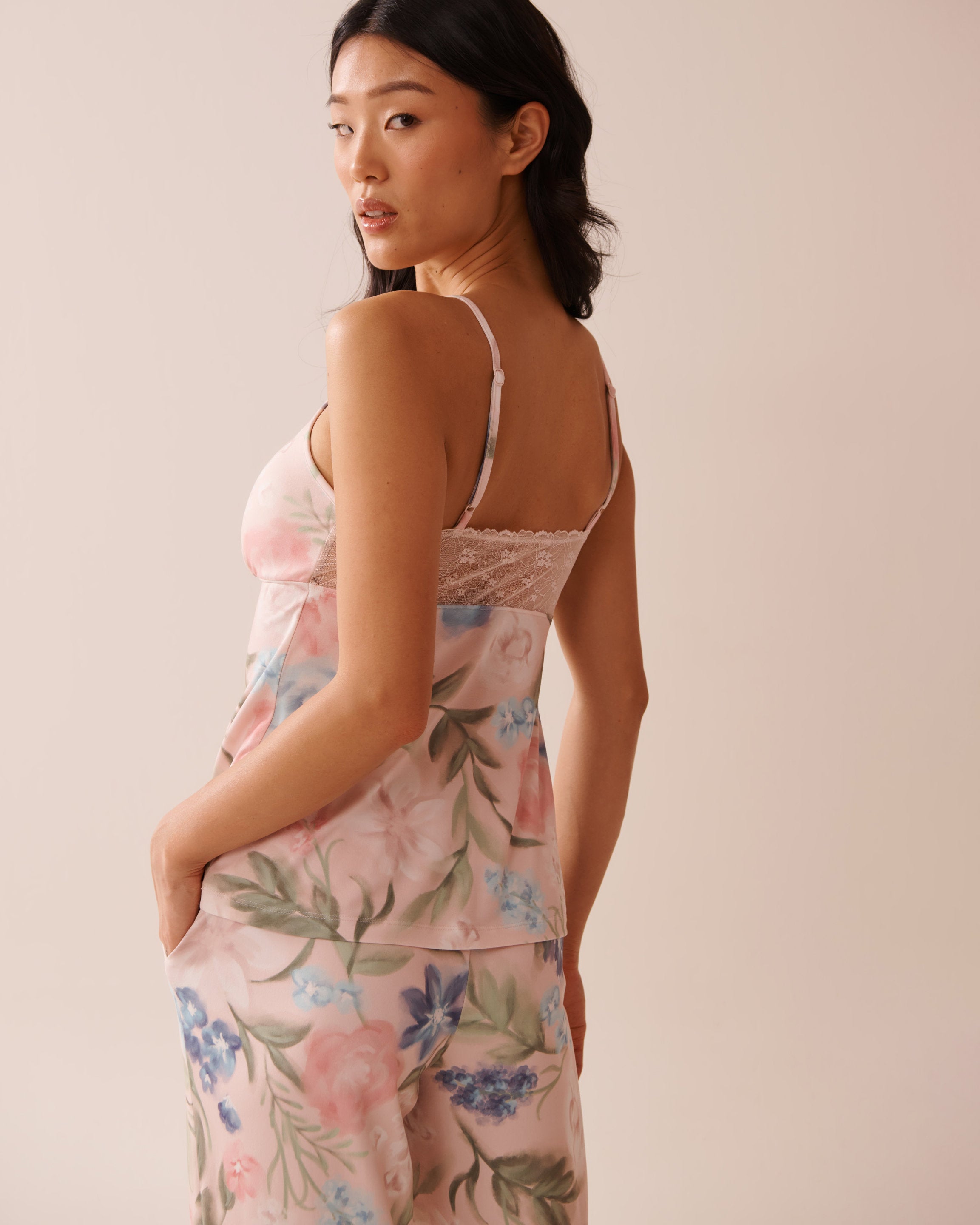 La Vie en Rose_Watercolour Flower Print Super Soft Cami_40100747_P60362_02