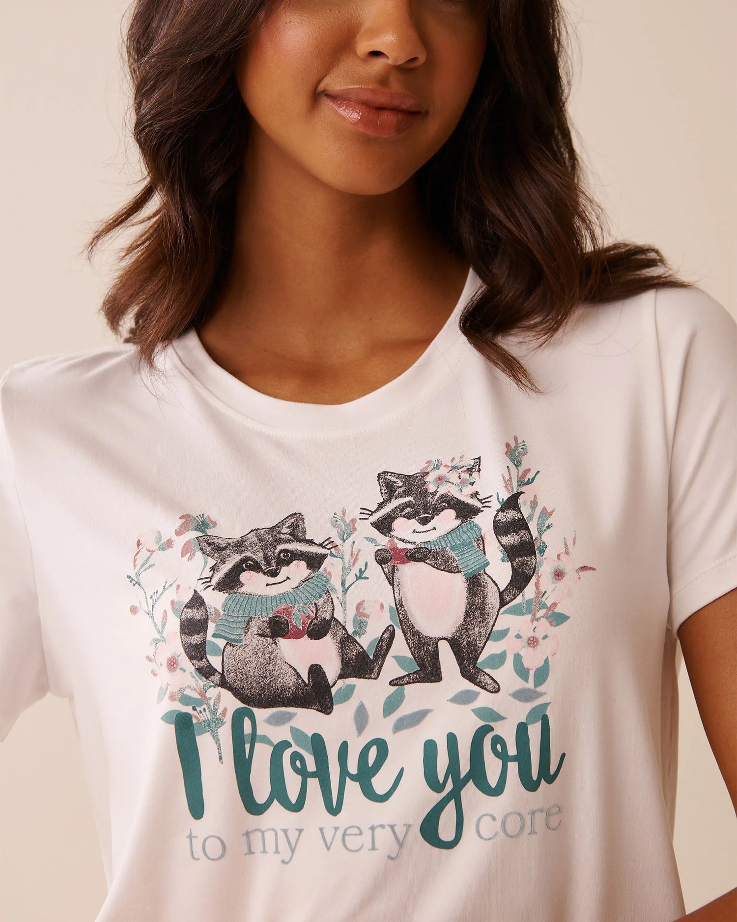 La Vie en Rose_Snow White_Raccoon Print Super Soft T-Shirt_40100773_10011_05