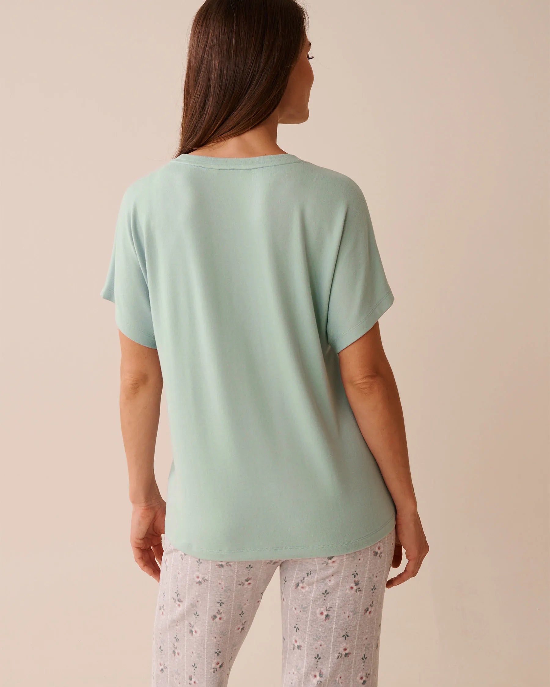 La Vie en Rose_Gray Mist_Espresso Print Recycled Fibers Crew Neck T-Shirt_40100775_40132_02