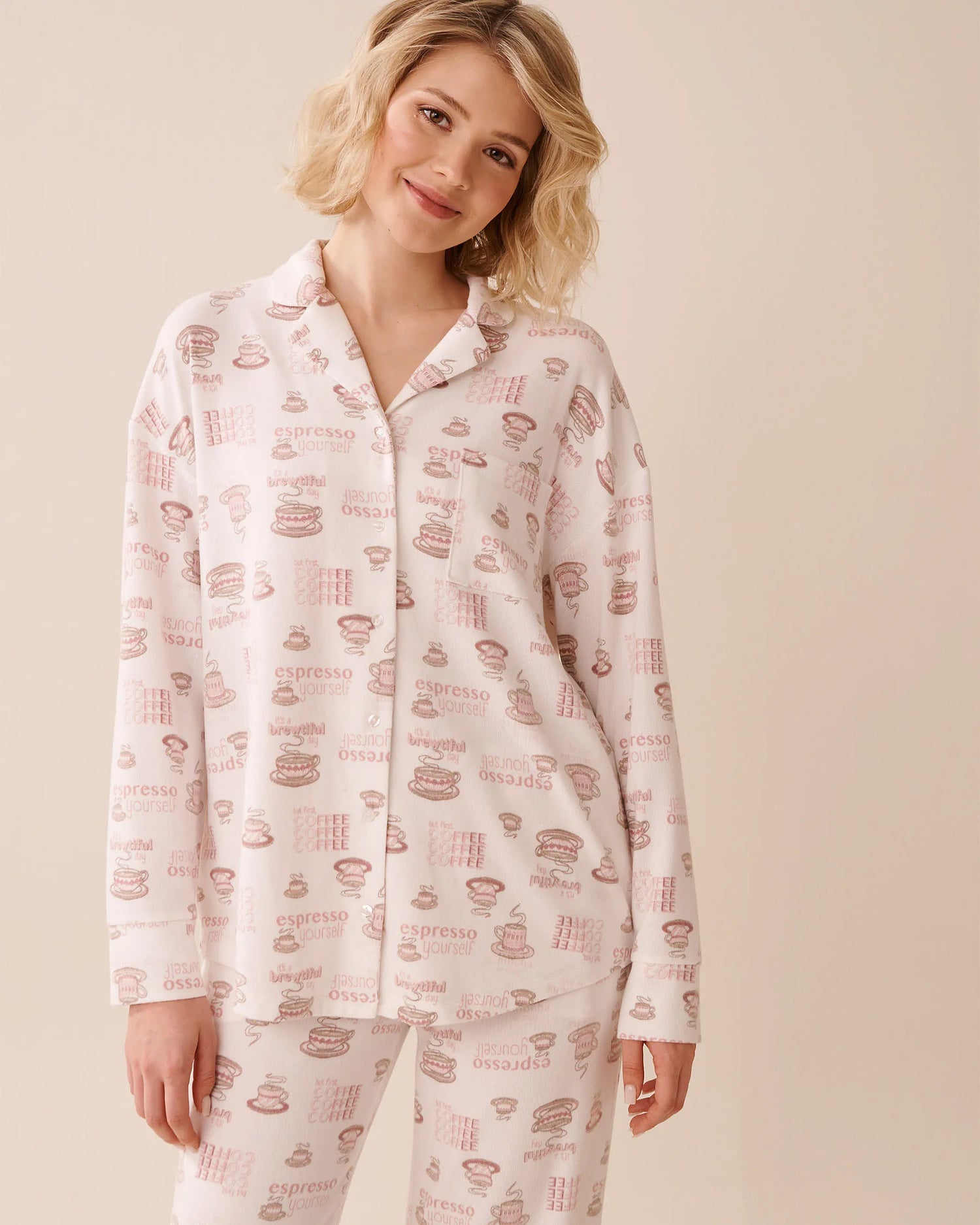 La Vie en Rose_Snow White Espresso_Espresso Print Recycled Fibers Button-Down Shirt_40100776_P10525_02