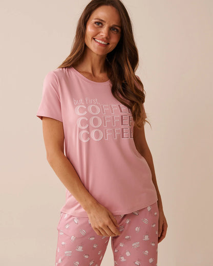 La Vie en Rose_Zephyr_Coffee Print Super Soft T-Shirt_40100777_60160_01