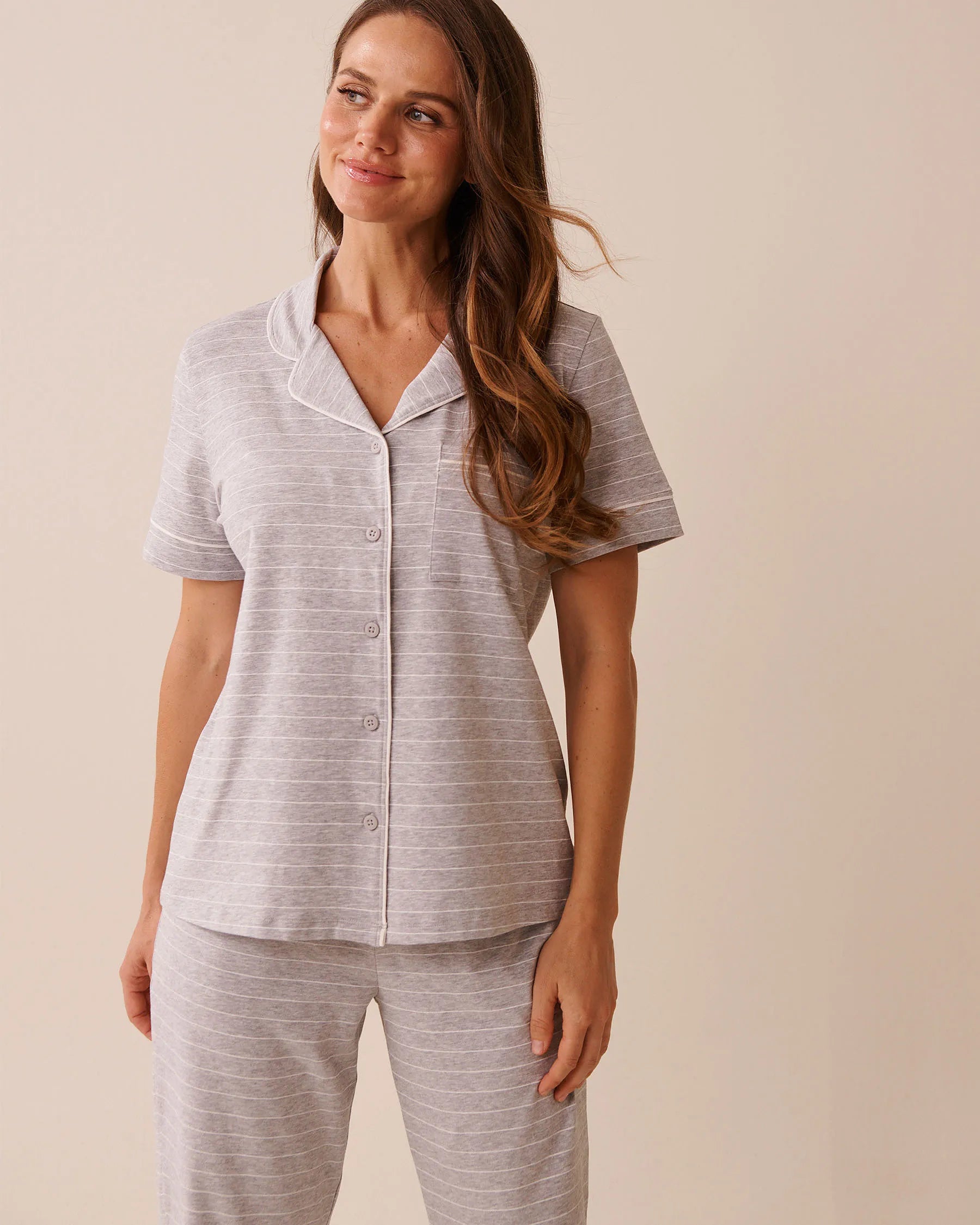 La Vie en Rose_Comfy Grey Mix Big Stripe_Cotton Short Sleeve Button-Down Shirt_40100783_P00452_03