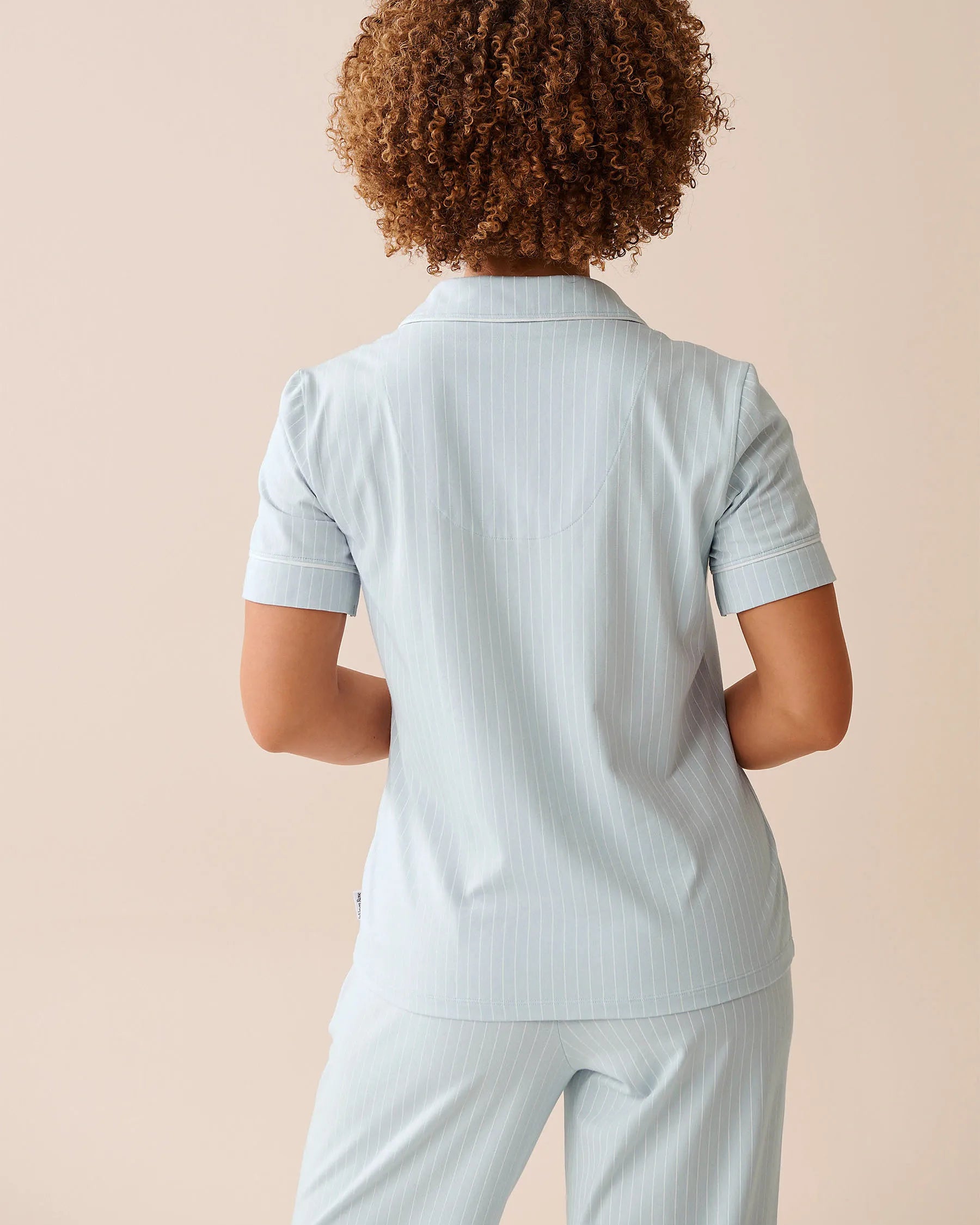 La Vie en Rose_Baby Blue Pinstripe_Cotton Short Sleeve Button-Down Shirt_40100783_P40485_04