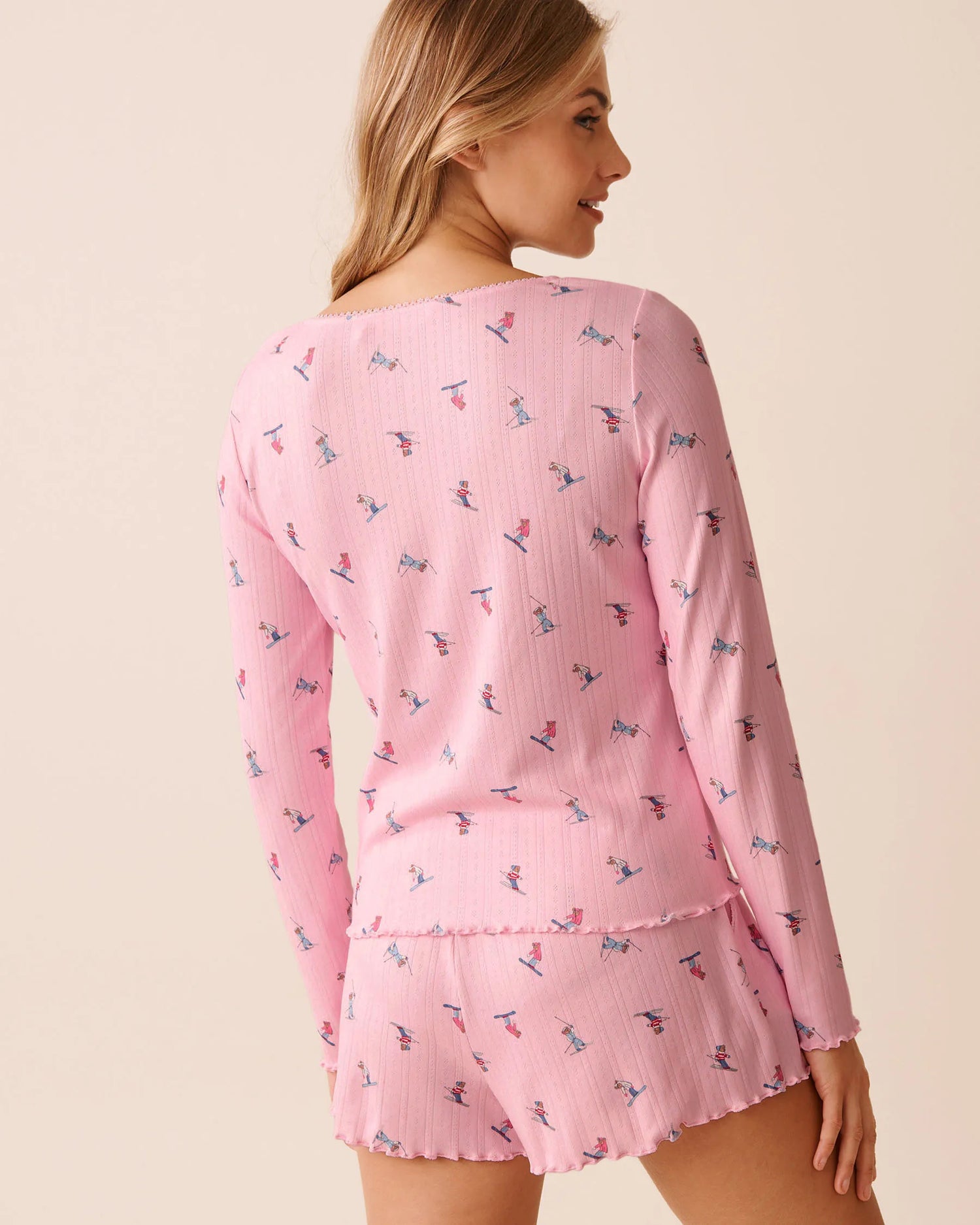 La Vie en Rose_Cherry Blossom Ski_Skiing Bear Print Pointelle Long Sleeve Shirt_40100789_P60431_04