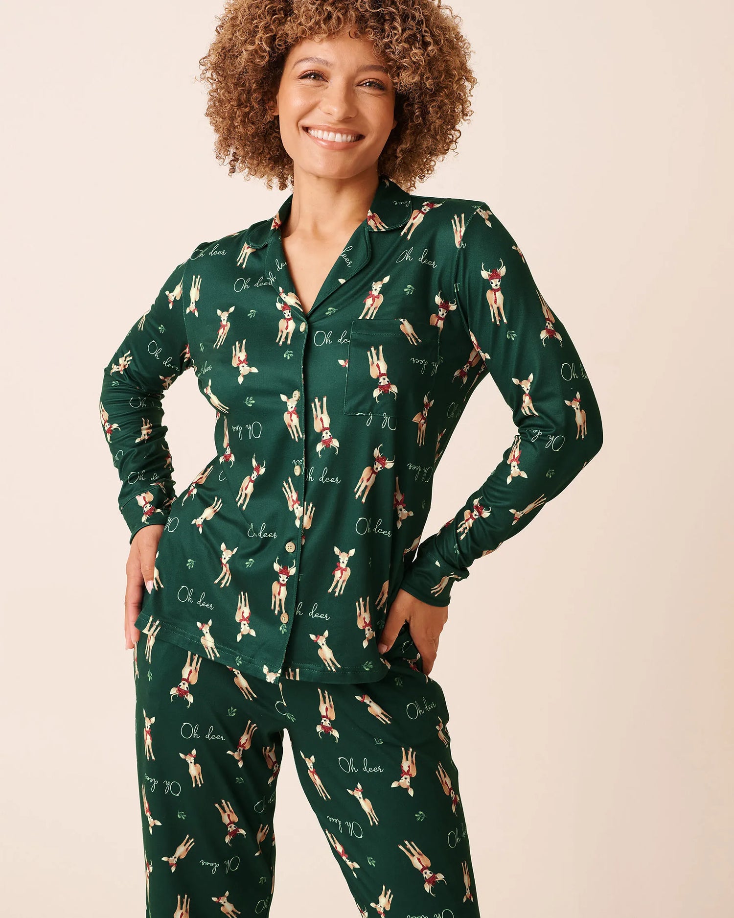 La Vie en Rose_Botanical Green Deer_Deer Print Super Soft Button-Down Shirt_40100810_P30132_01