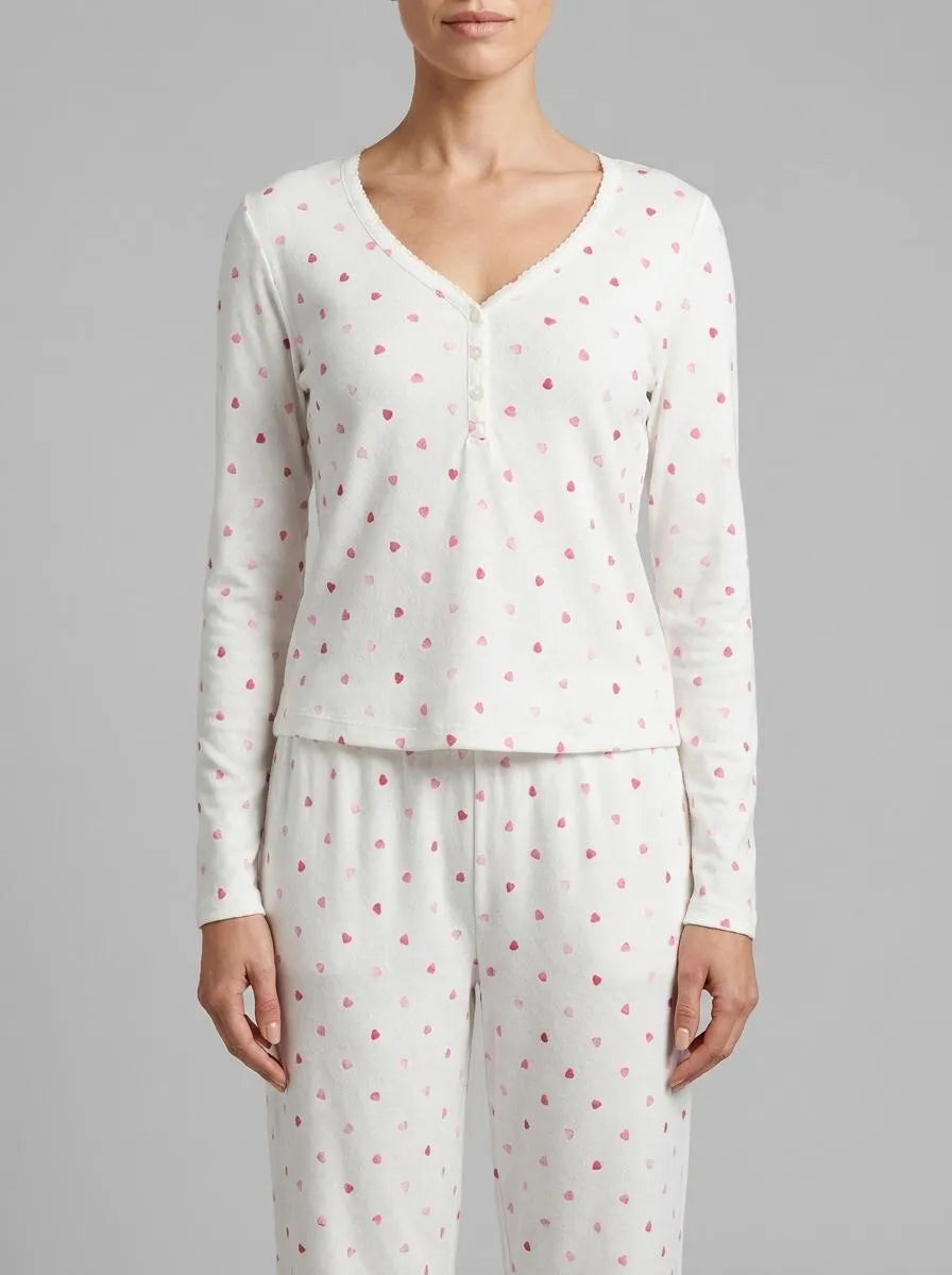 La Vie en Rose_Snow White Candy Hearts_Heart Print Pointelle Long Sleeve Shirt_40100822_P10574_00