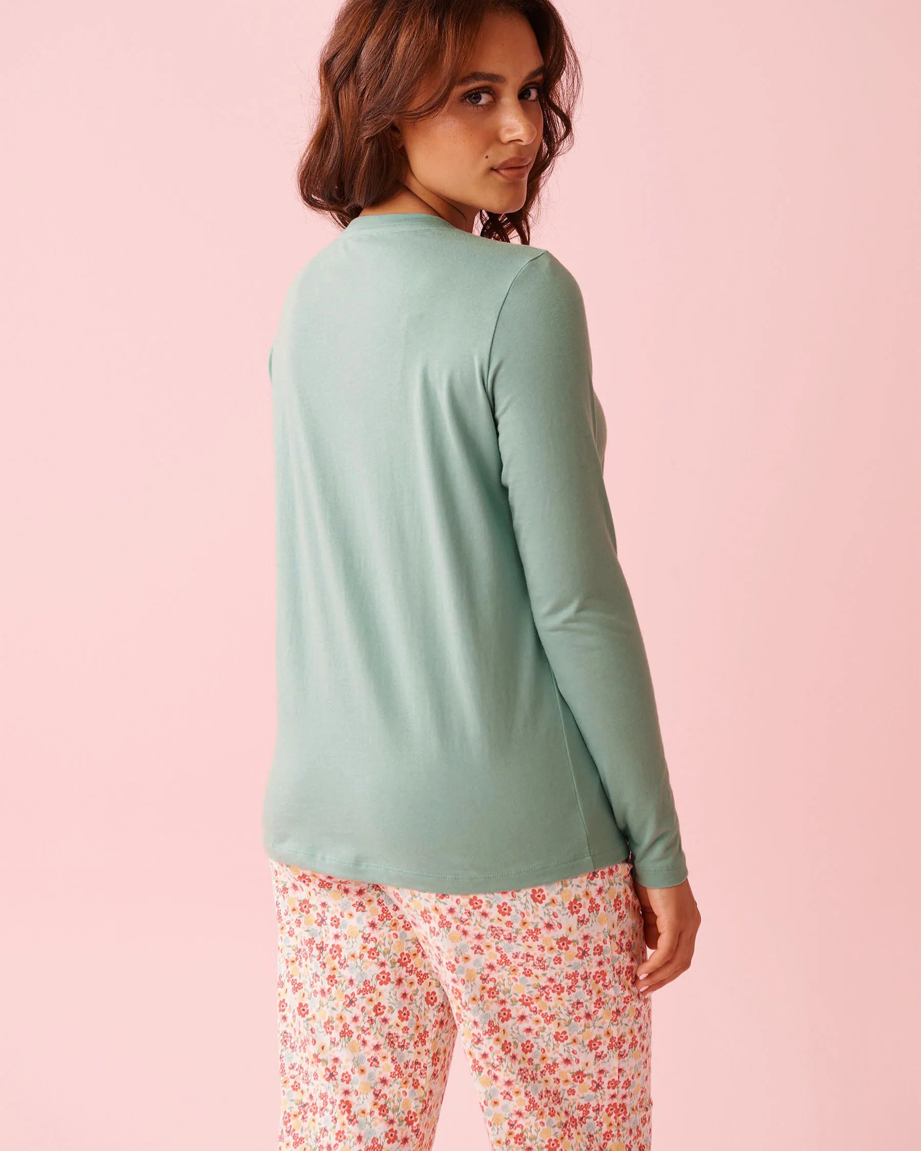 La Vie en Rose Aquifer Women Dog &amp; Cupcake Print Cotton Long Sleeve Shirt SKU: 40100835_40200 Image 02