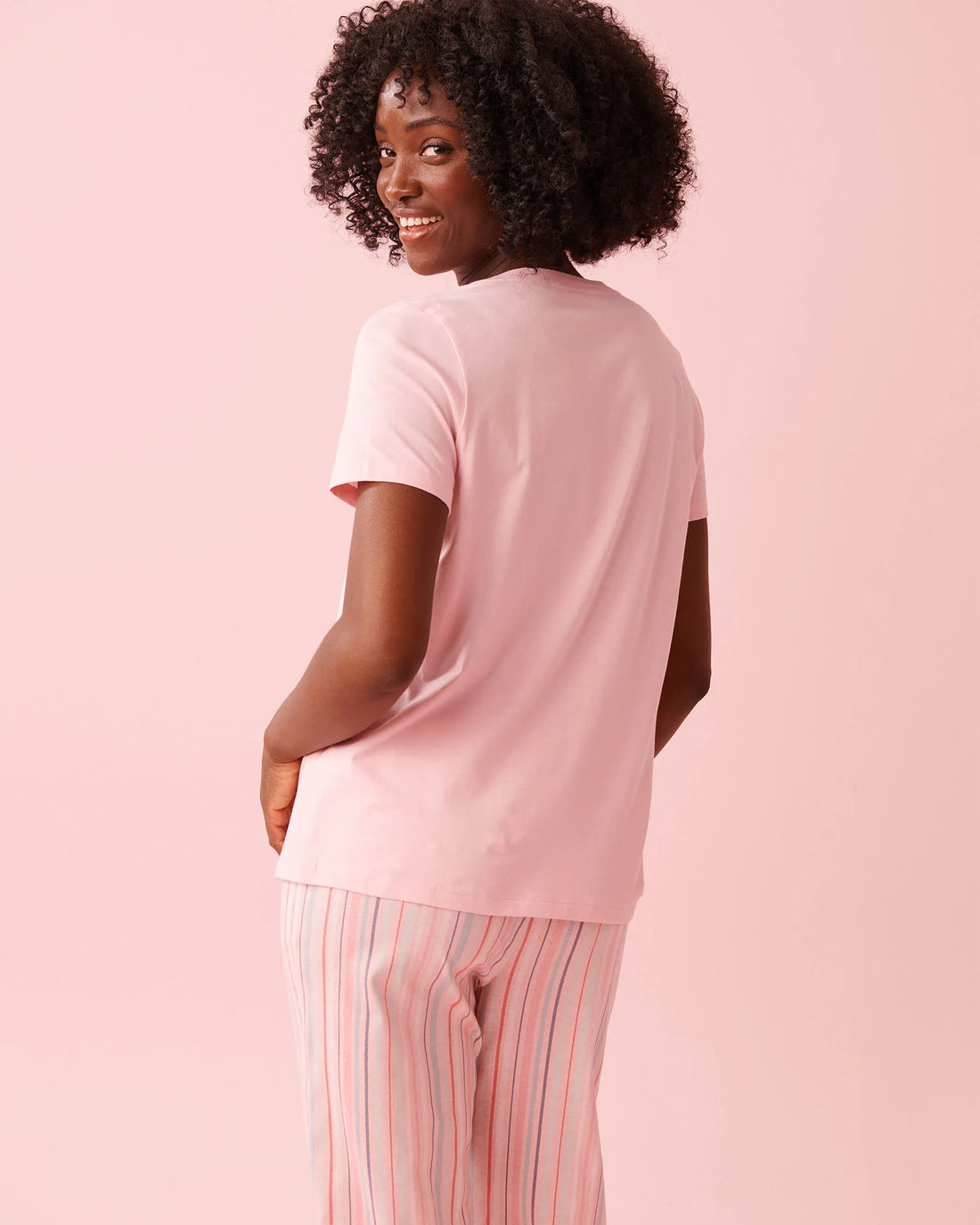 La Vie en Rose Crystal Rose Women Cupcake Print Cotton Crew Neck T-shirt SKU: 40100836_60108 Image 02