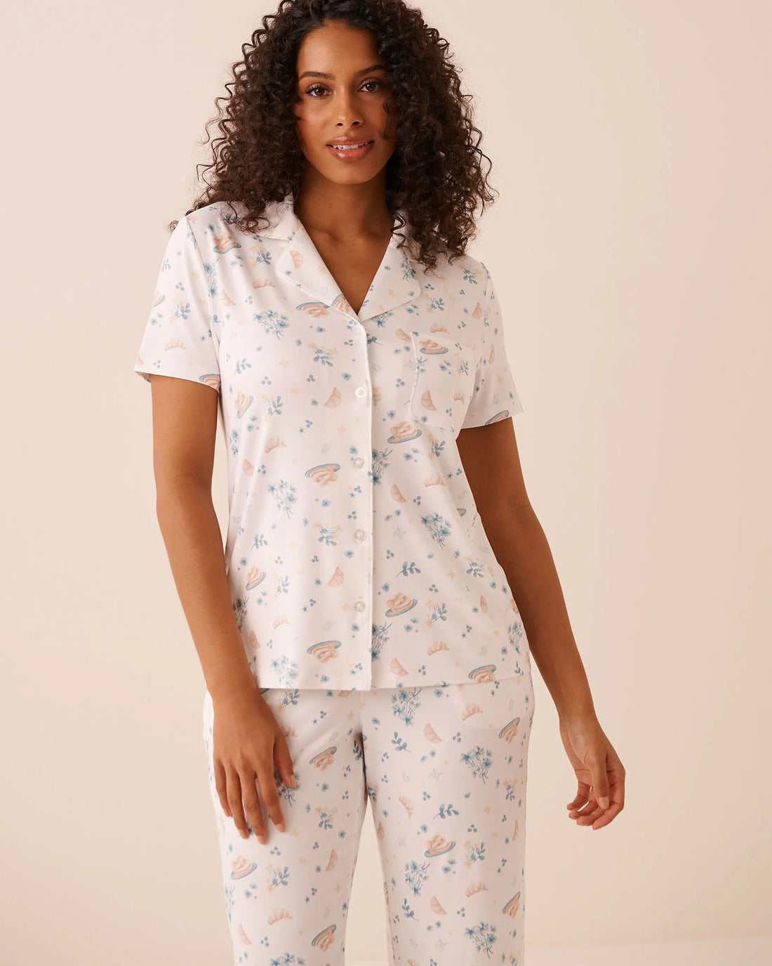 La Vie en Rose Snow White Brunch Women Brunch Print Super Soft Button-down Shirt SKU: 40100844_P10587 Image 01