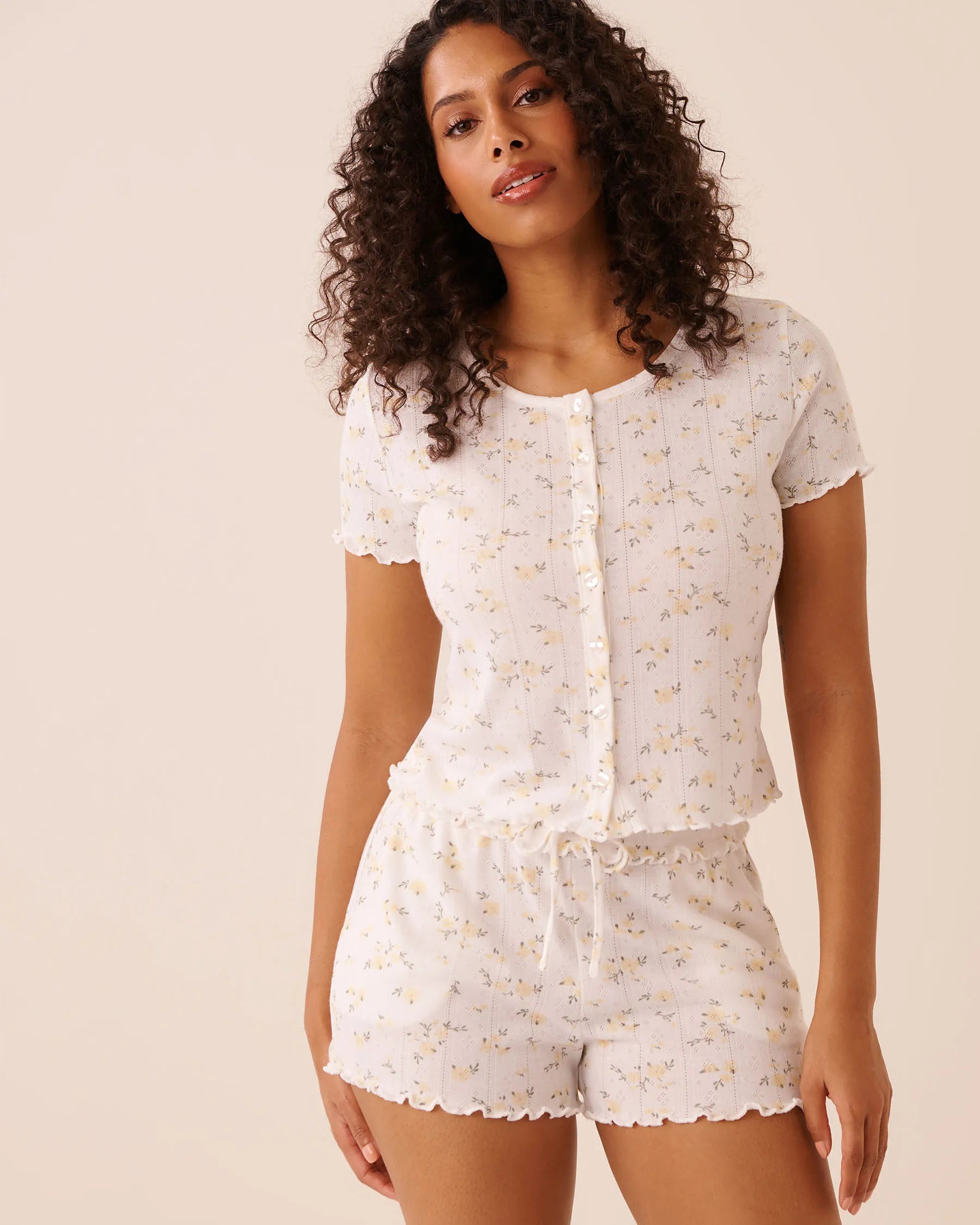 La Vie en Rose Snow White Apricot Ditsy Women Floral Print Ruffle Hem Pointelle T-shirt SKU: 40100856_P10590 Image 01