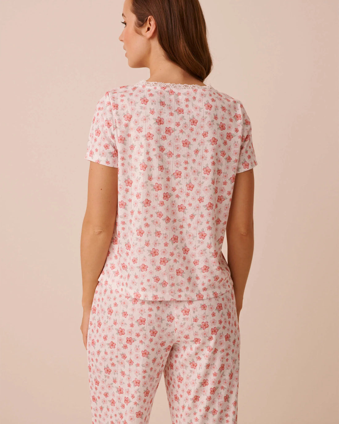 La Vie en Rose Snow White Hibiscus Women Hibiscus Print Lace Trim Pointelle Tie-Front T-Shir SKU: 40100871_P10608 Image 02
