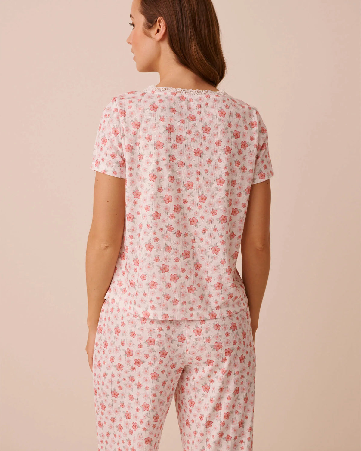 La Vie en Rose Snow White Hibiscus Women Hibiscus Print Lace Trim Pointelle Tie-Front T-Shir SKU: 40100871_P10608 Image 02